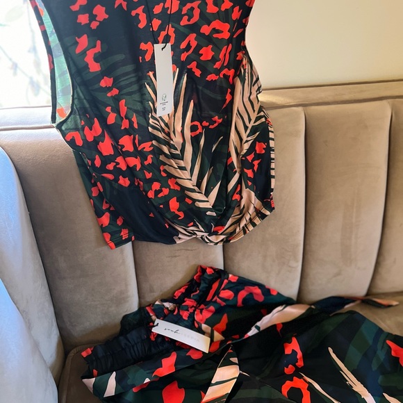 Souk & Sepia two piece - top and pants. - Picture 3 of 3